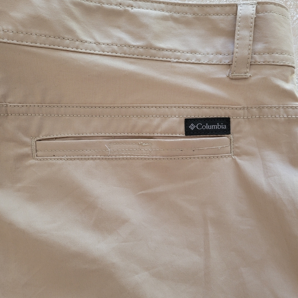 Columbia Boulder Ridge Cargo Shorts, Men's Size Waist 38 NWOT - Fossil - Picture 7 of 9